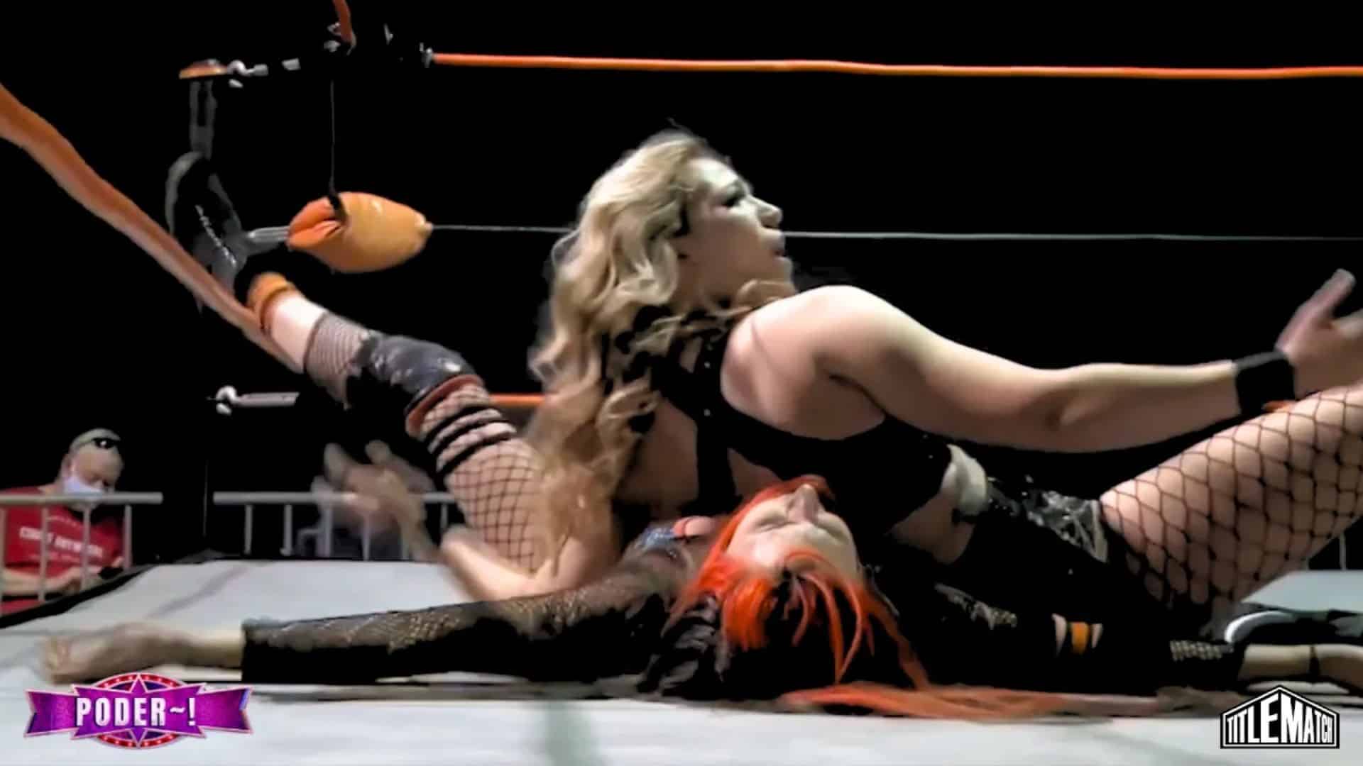 Poder Tres~! Brittany Blake vs Bryn Thorne 10/16/21