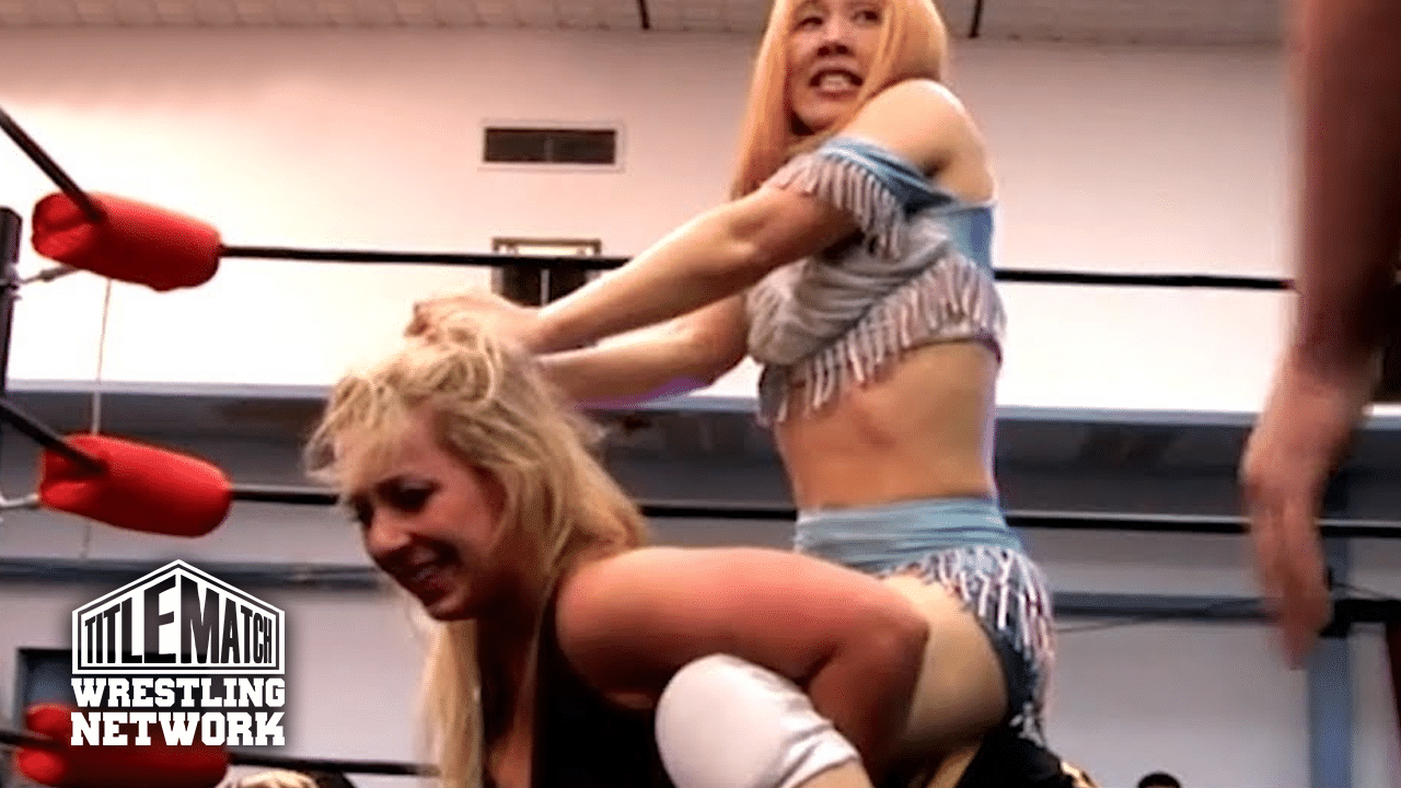 Bombshell Ladies of Wrestling Vol 4 - 5/11/13 - Image 4